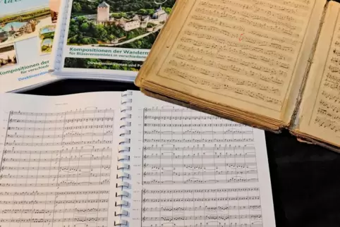 Die beiden Sammlungen sind neu aufgelegt worden und können über das Musikantenland-Büro bezogen werden. 