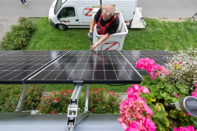 Mit der Förderung wirft die Anlage schon im dritten Jahr Gewinne ab. Mit der Förderung wirft die Anlage schon im dritten Jahr Gewinne ab.