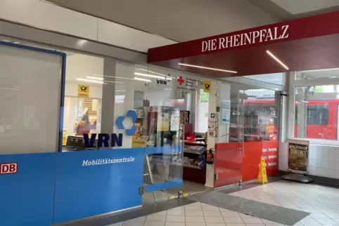 Die Mobilitätszentrale im Bahnhof wird weichen, dafür wird dort die Schließfächer-Anlage installiert. Die Mobilitätszentrale im Bahnhof wird weichen, dafür wird dort die Schließfächer-Anlage installiert.