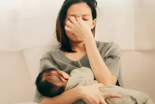 Mütter machen eine turbulente und emotionale Phase durch, die der Pubertät nicht unähnlich ist.