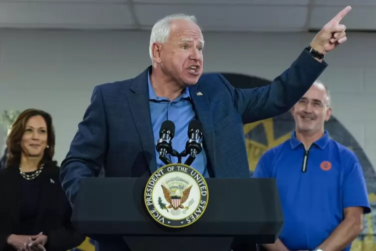 Tim Walz ist der Vizekandidat, der im Mittleren Westen punkten soll. 