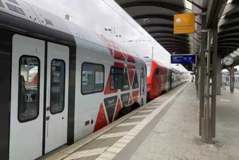 Die Linie RE1 zwischen Saarbrücken und Mannheim wird teils in Ludwigshafen enden.