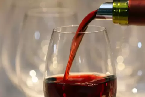 Es finden sich unter den „vergessenen“ französischen Regionen wie Cahors, Madiran, Chinon oder Gaillac noch immer Weine, die von