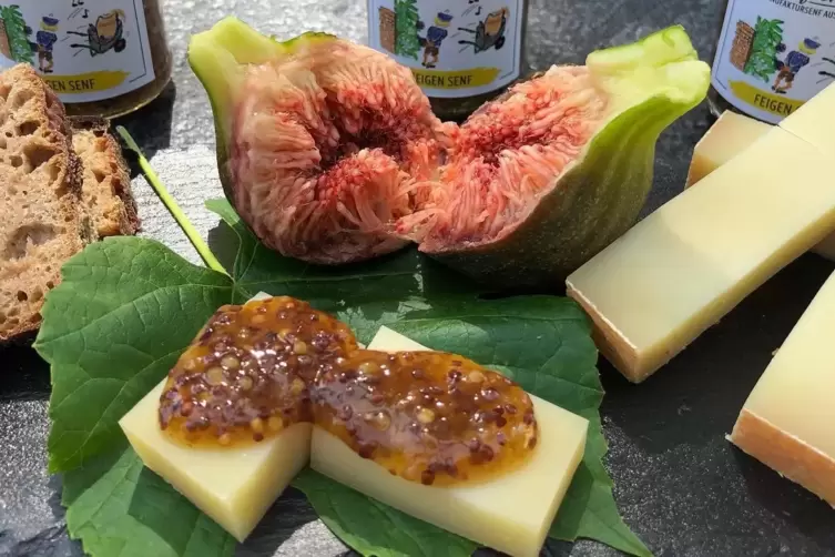 Prima zu K&auml;se: Feigensenf.