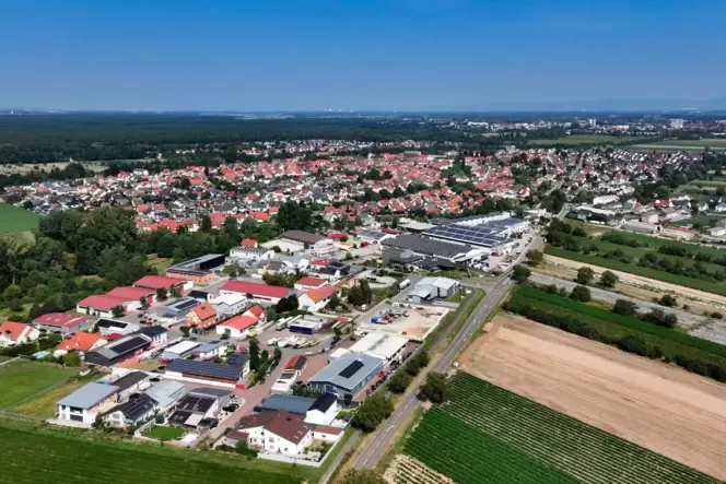 131.000 Quadratmeter groß: das Gewerbegebiet in Dudenhofen. 131.000 Quadratmeter groß: das Gewerbegebiet in Dudenhofen.