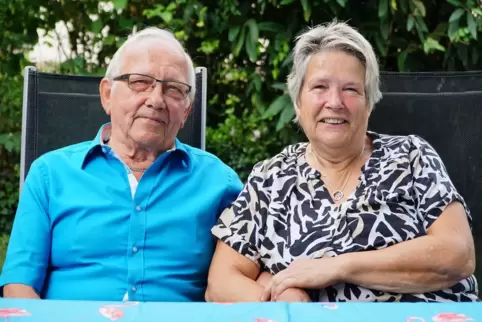 Sind beide in der Brenschelbacher Straße in Hornbach aufgewachsen: Willi und Hertha Jung sind am 5. September seit 50 Jahren ver