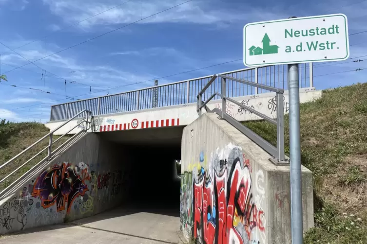 Willkommen: Ortsschild f&uuml;r Radfahrer. 