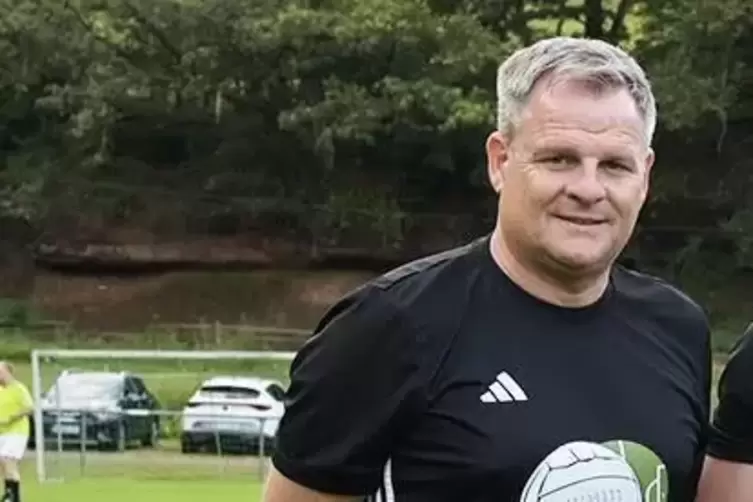 Trainer der neuen Dreier-Spielgemeinschaft Harsberg/Wallhalben/Mittelbrunn: Michael M&uuml;ller. 
