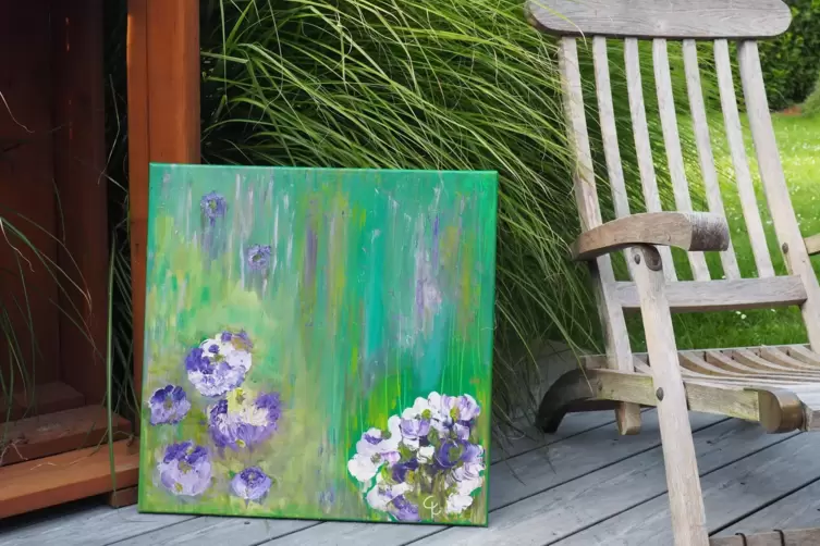 Den schlichten Titel „Fleurs“ – Blumen – trägt das Acrylgemälde von Christina Kronauer. Für ihre Werke inspiriert sich die Frank