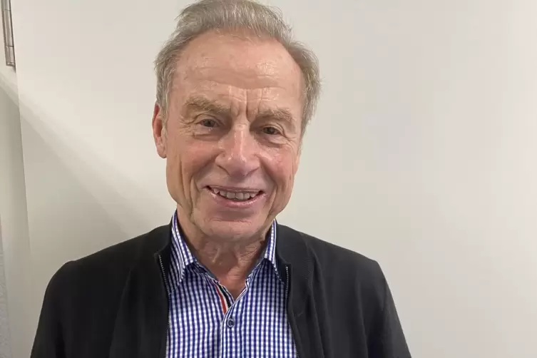 G&uuml;nter G&ouml;hring