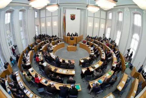 Die Preisverleihung findet im Plenarsaal des Mainzer Landtags statt.