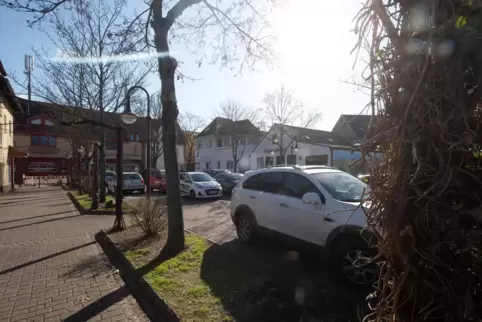 Die Parkplätze auf dem Schwanenplatz können mit Beginn des Umbaus nicht mehr genutzt werden.
