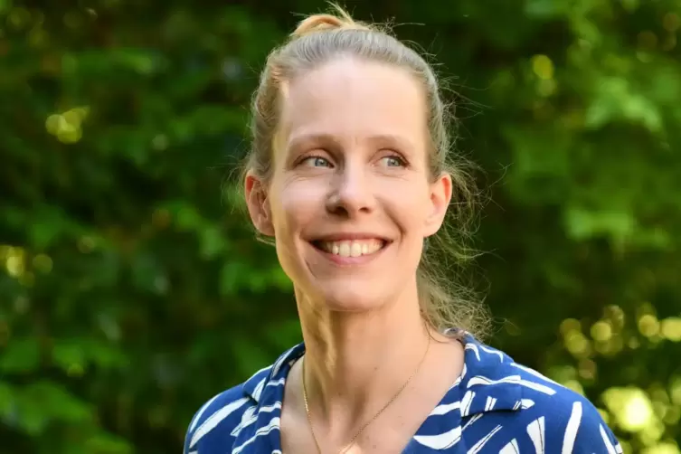 Ber&auml;t Familien und Fachkr&auml;fte: Medienp&auml;dagogin Eva Borries. 