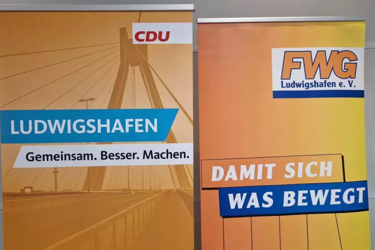 OB-Kombi: Beide Partner demonstrierten Gemeinsamkeit bei der Vorstellung des Kandidaten. 