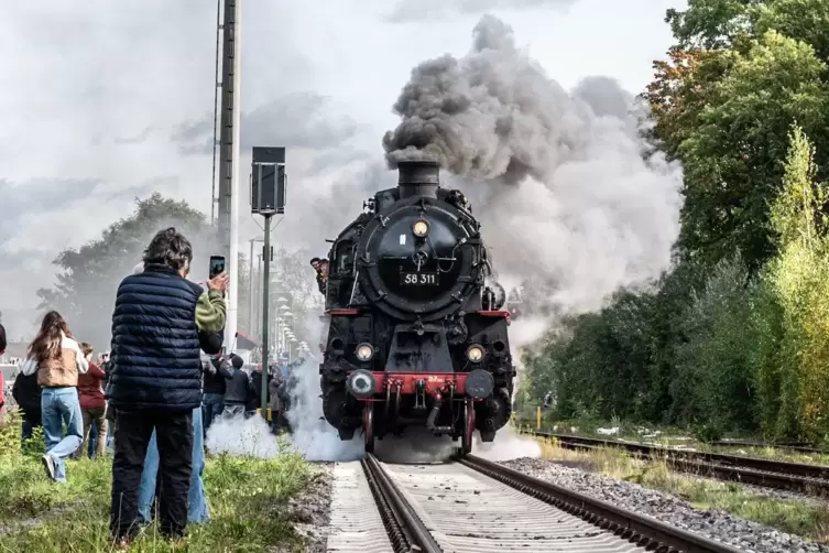 Unter Volldampf geht es weiter nach Ramsen.