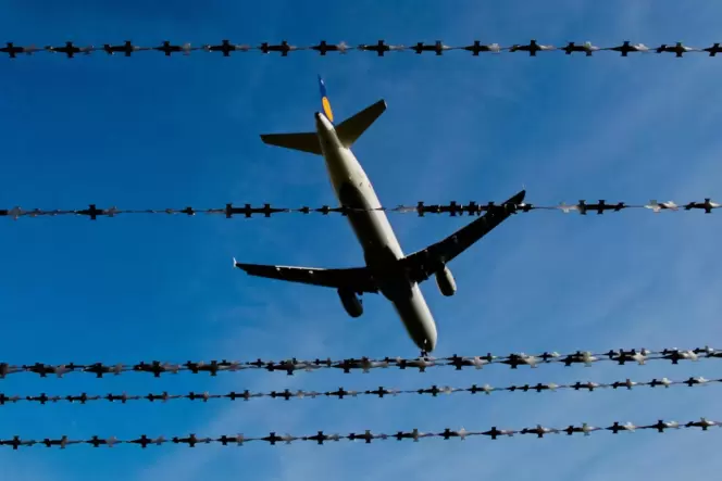 Der Flug nach Bulgarien startete ohne die syrische Familie aus Dahn.