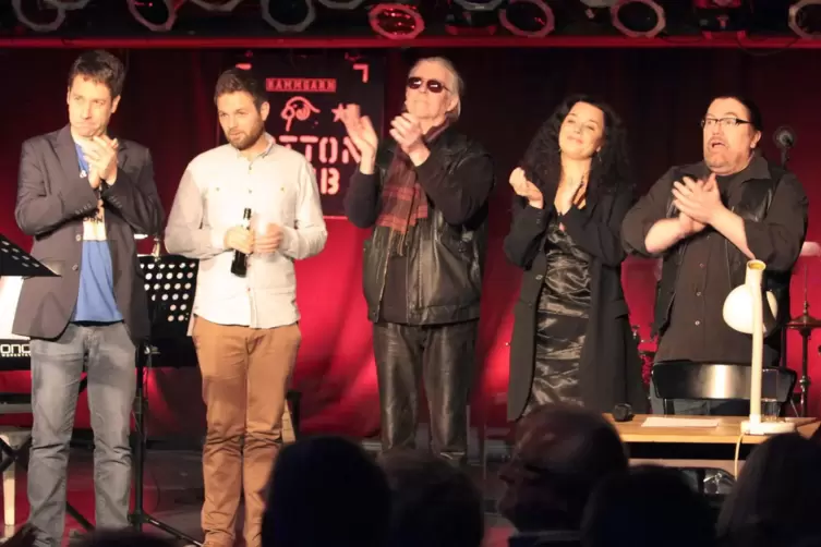 Feierten anfangs Erfolge im Cotton Club der Kammgarn: die Untiere mit ihrer Reihe &bdquo;Da lacht das Schaf&ldquo;. Unsere Aufnahme zeigt da