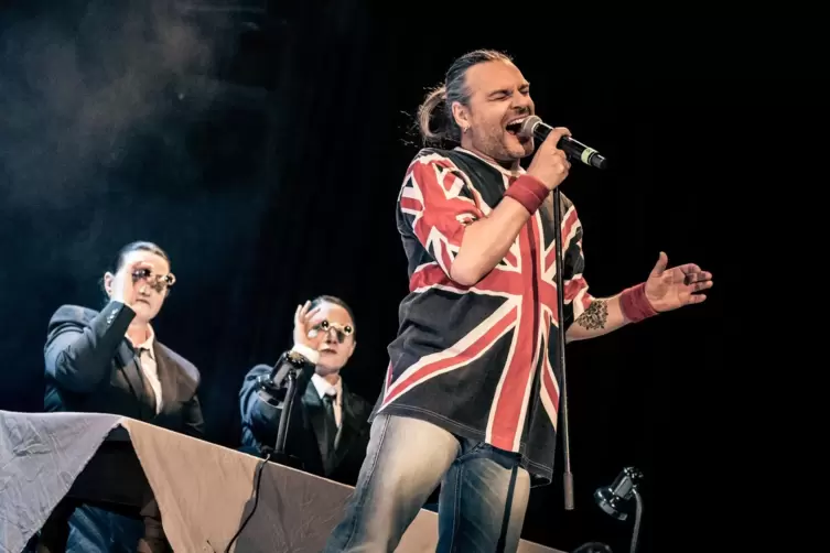 Dauerbrenner (II): Die Rock-Show &bdquo;I want it all&ldquo; mit Songs von Queen feierte 2011 Premiere und wird immer noch im Capitol gespie