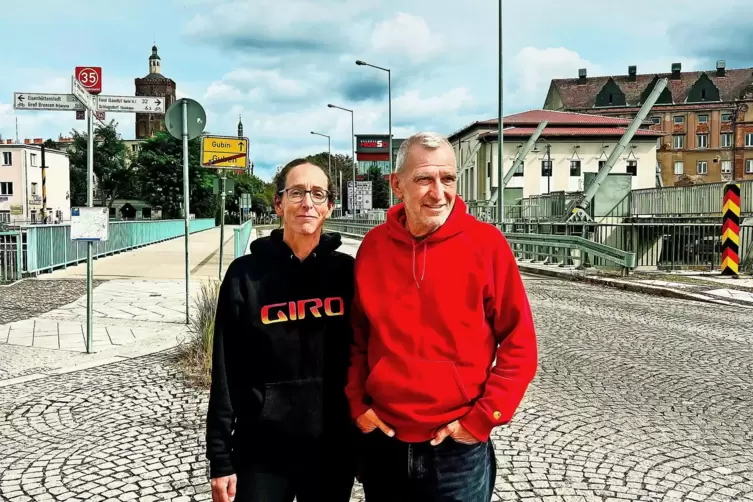 Tonia B&uuml;rkle und Thomas Lemnitzer aus Offenbach sind zur Probe nach Guben gezogen.