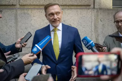 Finanzminister Christian Lindner (FDP) will beim Bürgergeld Einsparungen vornehmen.