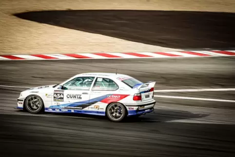 Versöhnlicher Saisonabschluss: Marco Grimm im Cuntz-BMW 318.