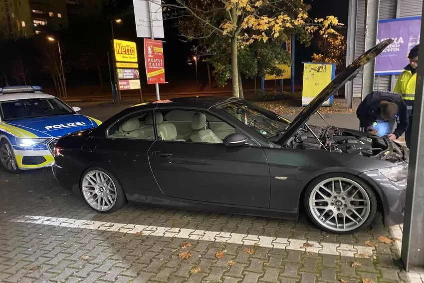 Die Polizei nahm viele Fahrzeuge unter die Lupe.