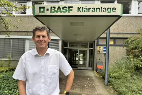 Seit einem knappen Jahr Chef der aktuell größten Kläranlage am Rhein: BASF-Ingenieur Nico Hoffmann.
