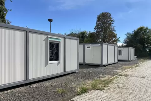 Standen ein halbes Jahr leer: Container im Kleinerweg.