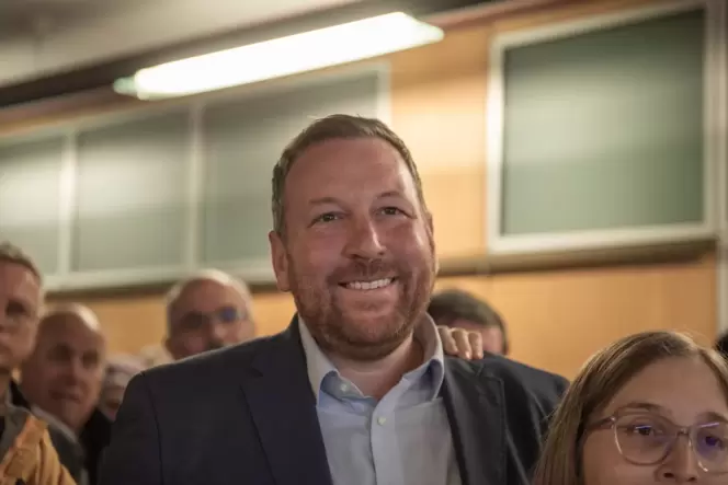 Der neue Verbandsbürgermeister Mike Schönlaub (SPD).