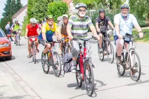 Schon 2019 demonstrierten Zweibrücker für einen Radweg von Mörsbach nach Zweibrücken. Schon 2019 demonstrierten Zweibrücker für einen Radweg von Mörsbach nach Zweibrücken.