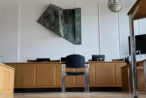 Entscheidende Teile des ersten Prozesstags haben unter Ausschluss der Öffentlichkeit stattgefunden. 