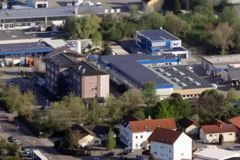 Auf dem Stadtwerke-Areal in der Industriestraße: städtische Zulassungsstelle. Auf dem Stadtwerke-Areal in der Industriestraße: städtische Zulassungsstelle.