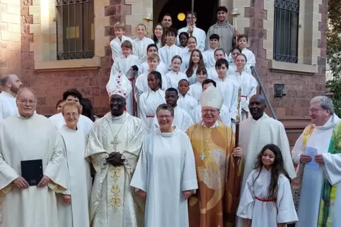 Sein 40. Priesterjubiläum hat Thomas Cherono Ende Oktober in Gegenwart von Weihbischof Otto Georgens und seines Heimatbischofs D