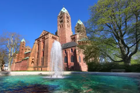 Romanischer Dom und romantische Ecken: Christian Mikunda will Speyer „inszenieren“. Romanischer Dom und romantische Ecken: Christian Mikunda will Speyer „inszenieren“.