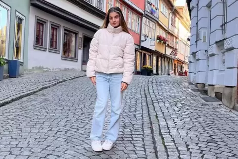 In einer Drehpause war Julienne Sander in Erfurt unterwegs. 