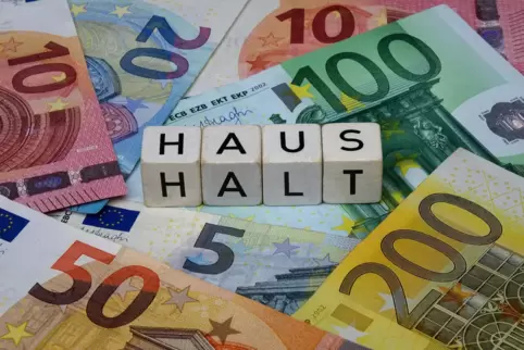 Die gute Nachricht: Die Gemeinde darf sich über mehr Einnahmen durch die Gewerbesteuer freuen.