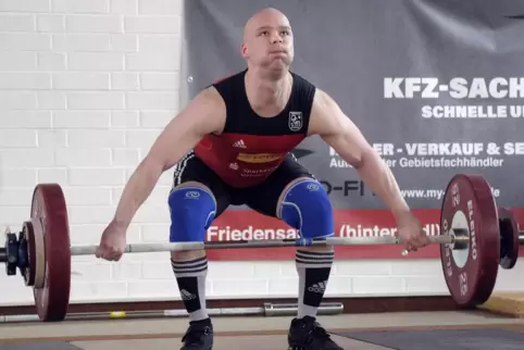 Ein Bild aus vergangenen Zeiten: Mario Taubert als Gewichtheber. 