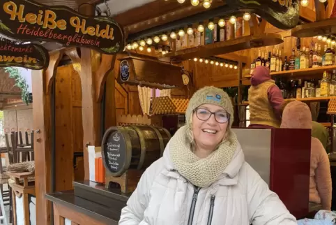 Langjährige Anbieterin auf dem Speyerer Weihnachtsmarkt: Schaustellerverband-Vorsitzende Anja Ruppert-Keller.