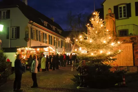 15 Aussteller und Hobbykünstler sind am Weihnachtsmarkt in St. Martin beteiligt. 