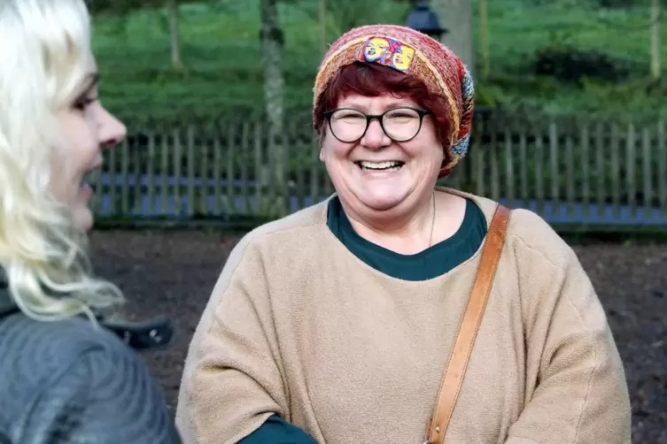 Als erster Zaungast da: G&auml;stef&uuml;hrerin Tanja Schwab. 