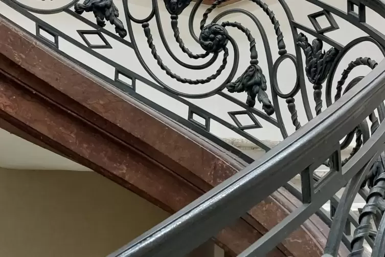 Ein Schmuckst&uuml;ck, auch im Innern kunstvoll restauriert.