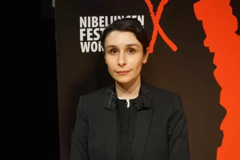 In Worms wird Mina Salehpour zum ersten Mal unter freiem Himmel inszenieren.