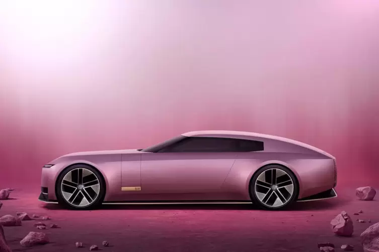 Hybrid zwischen E-Type und der Karre von Mad Max: Type 00 