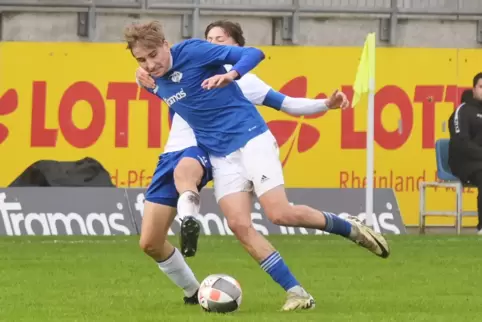 Noah Stilb, der diese Runde auch schon als Torschütze in der Herren-Oberliga glänzte, hat mit der FKP-U19 den Sprung in die DFB-