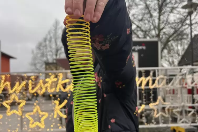 Teures Plastik: Mit sechs Euro bringt die Verlockung der Spielsbude die Budgetplanung durcheinander.