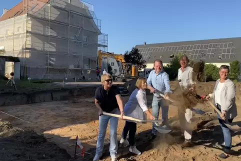 Spatenstich zum Pfarrheim-Bau vor einigen Wochen.