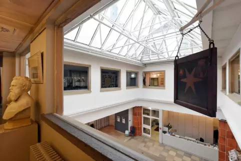 Soll künftig als modernes Heimatmuseum die Stadtgeschichte erlebbar machen: das Erkenbert-Museum.