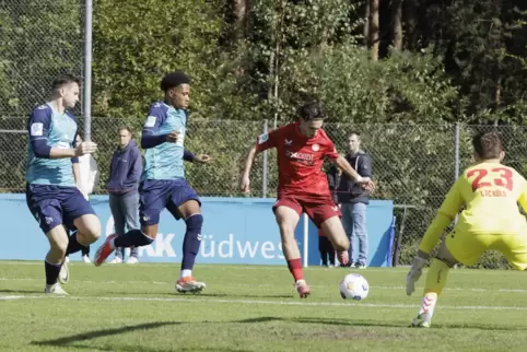 Die U19 des 1. FC Kaiserslautern hat knapp den dritten Platz in der Vorrunde verpasst. 