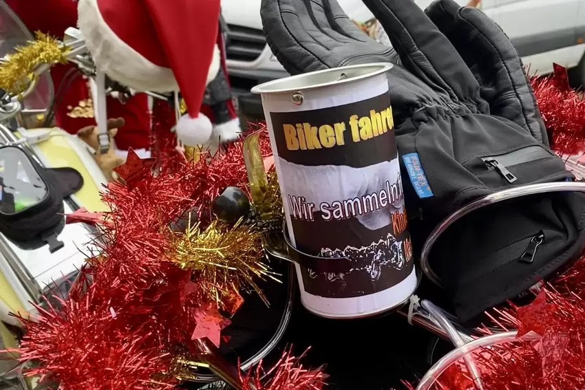 Spendendosen immer dabei.