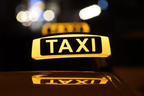 Vor allem in ländlichen Räumen, in denen es am Abend oder am Wochenenede wegen geringer Nachfrage kaum noch Buslinien gibt, soll